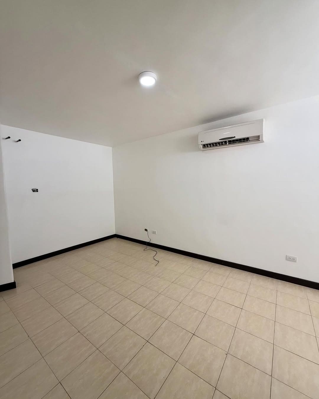 Apartamento Planta Baja - Residencias Atlantic, Isla de Margarita - imagen 4