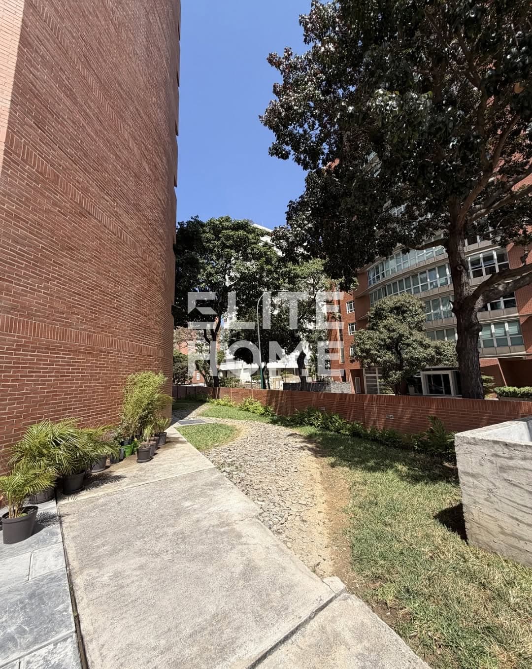 Apartamento en venta El Rosal, 2 hab, 115.96 m² 12