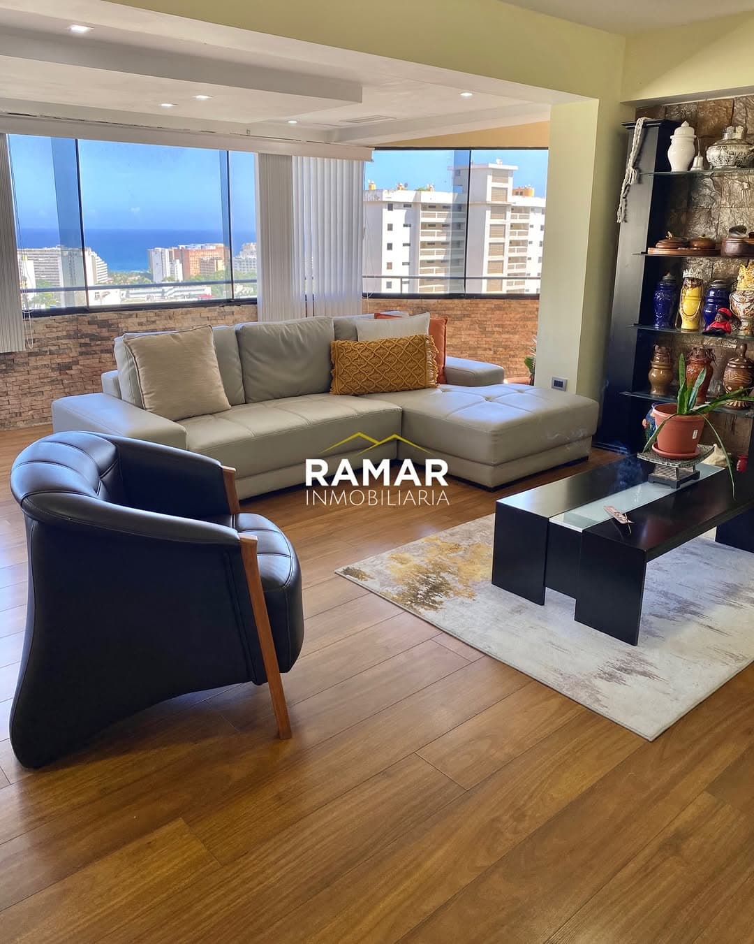 Penthouse en venta en Caraballeda, 195 m² - imagen 2