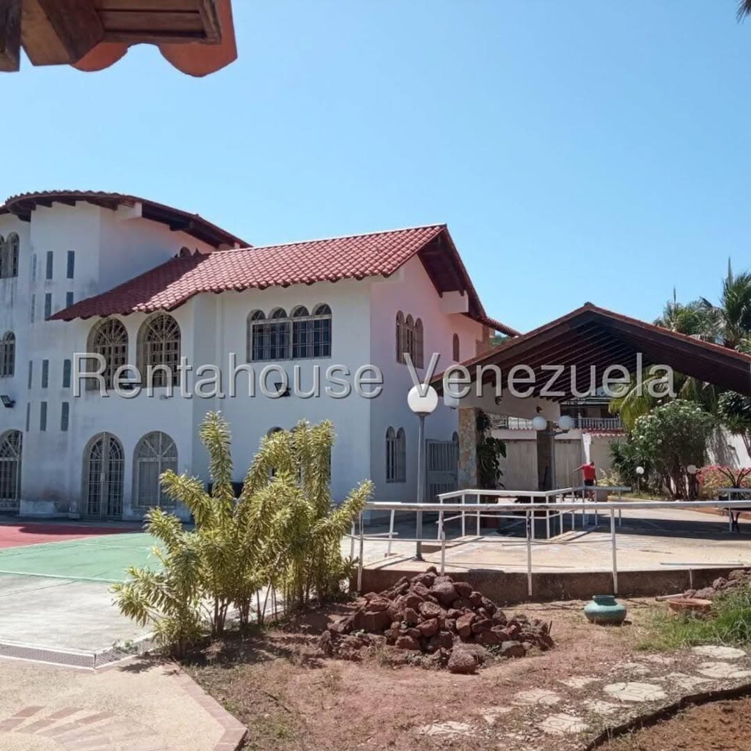 Casa quinta lujosa Los Robles, Maneiro, Isla de Margarita - imagen 2