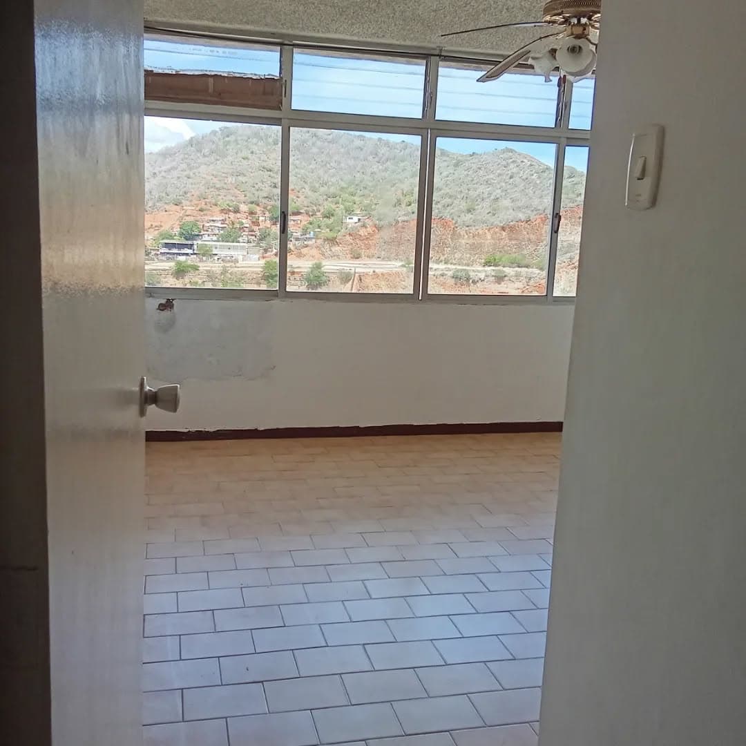 Apartamento en Conjunto Las Margaritas, Porlamar 8