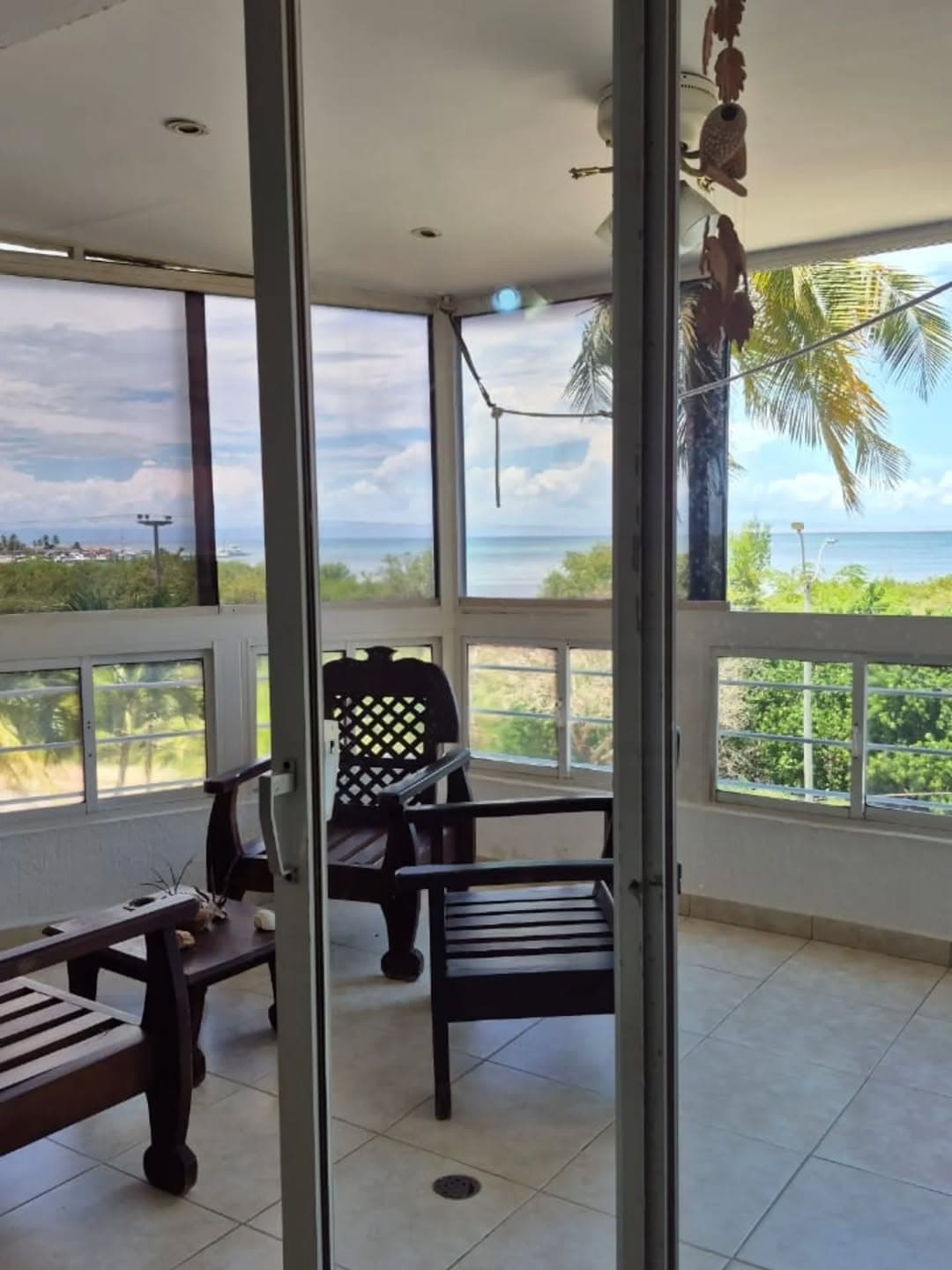 Apartamento Duplex en Conjunto Residencial Kokomar, Isla de Margarita - imagen 1