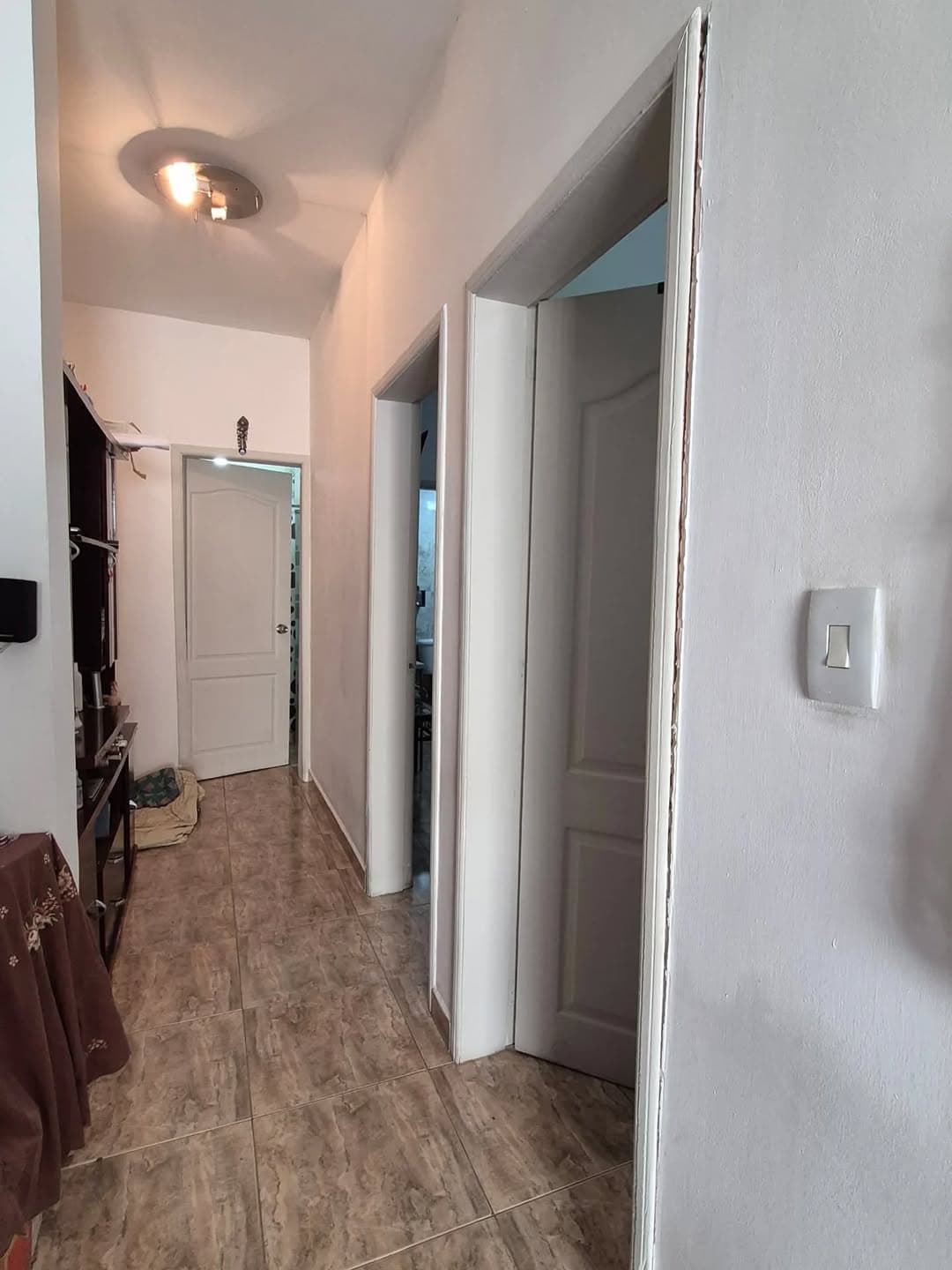 Apartamento 2H/2B en Los Robles, Maneiro - 60 m² - imagen 4