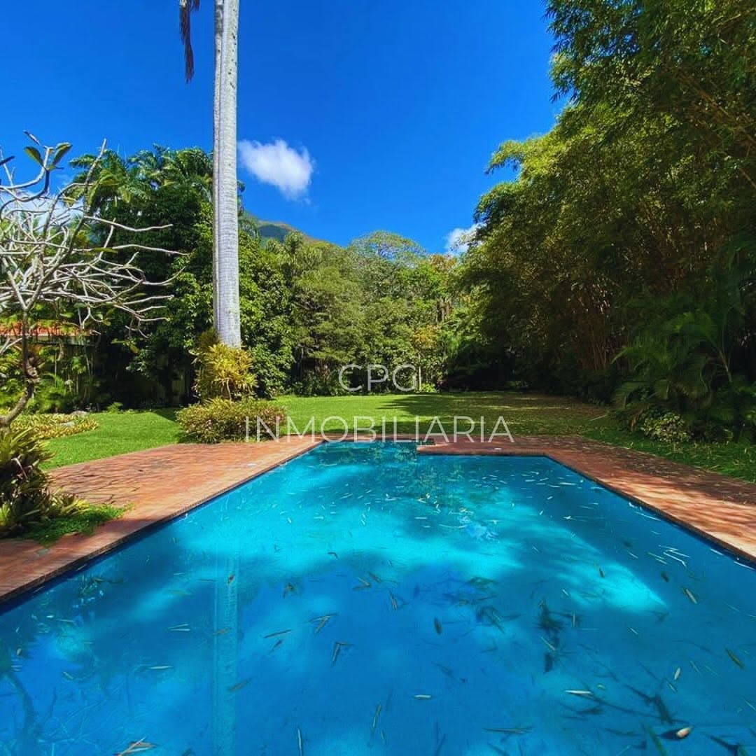 Casa en Los Chorros - 5 hab, 800m2, con piscina - imagen 3