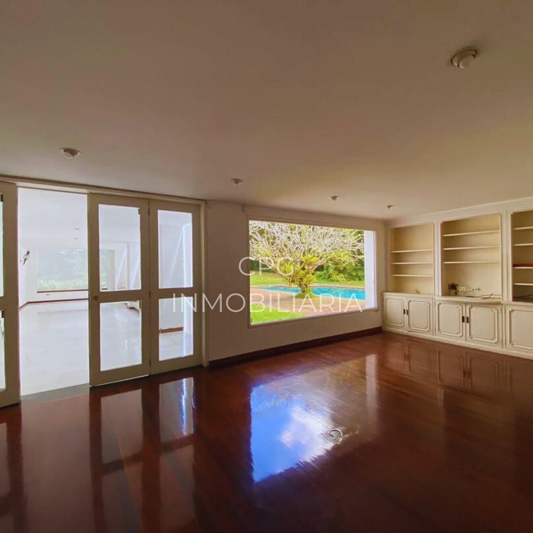 Casa en Los Chorros - 5 hab, 800m2, con piscina - imagen 4