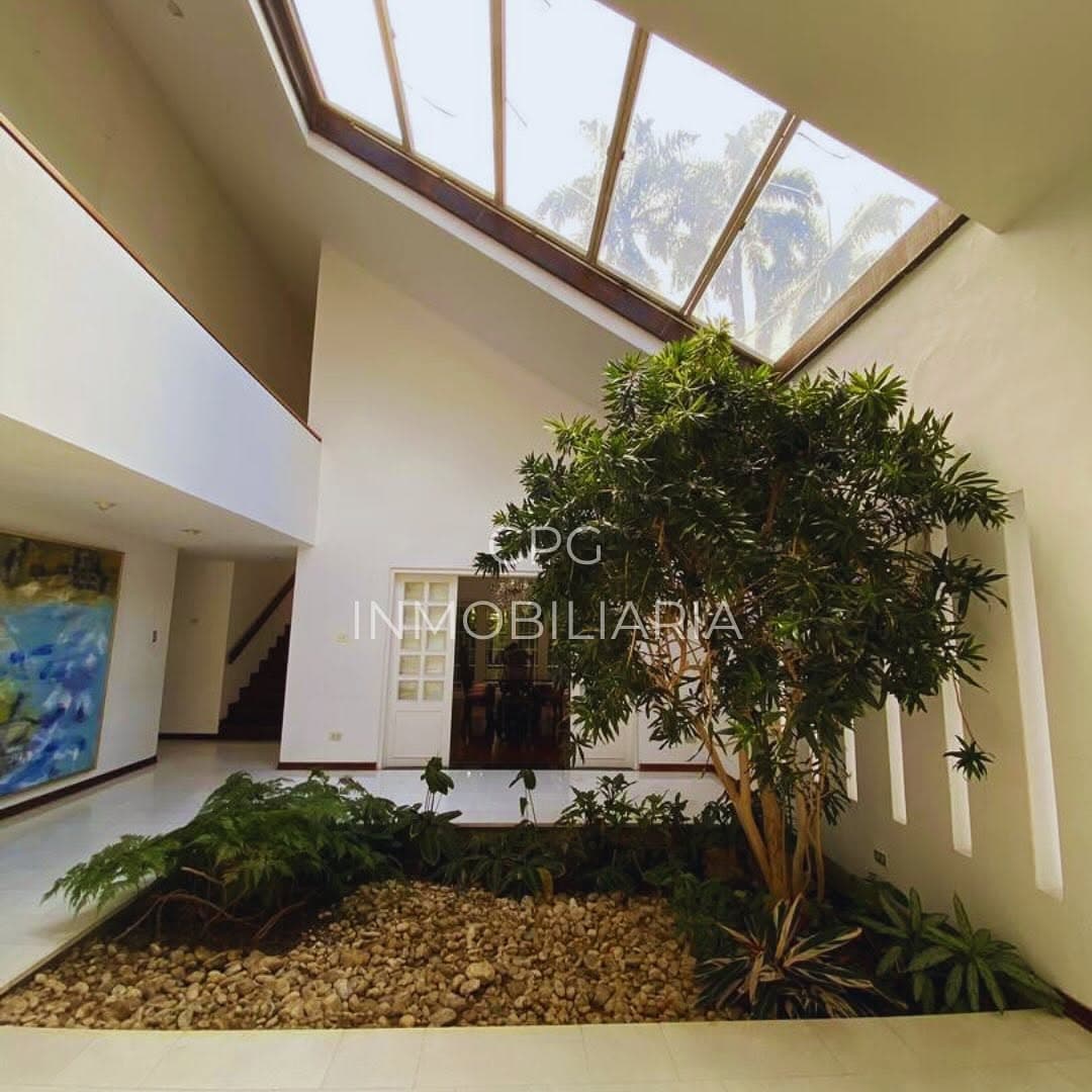 Casa en Los Chorros - 5 hab, 800m2, con piscina - imagen 5