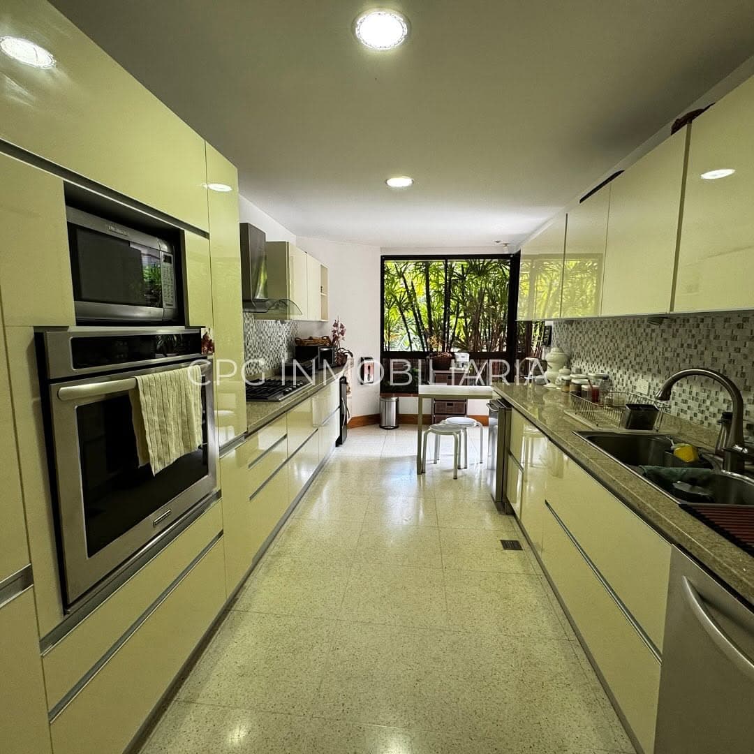 Bella PB Duplex en venta - Los Palos Grandes 6