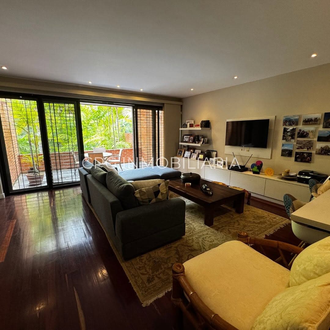 Bella PB Duplex en venta - Los Palos Grandes 8