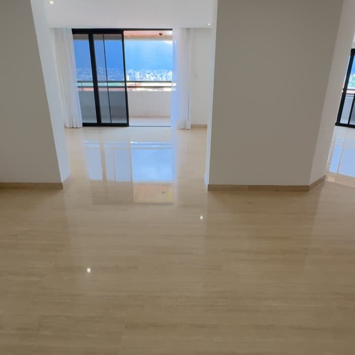 Apartamento 4H/4B en Colinas de Valle Arriba - Alquiler - imagen 2