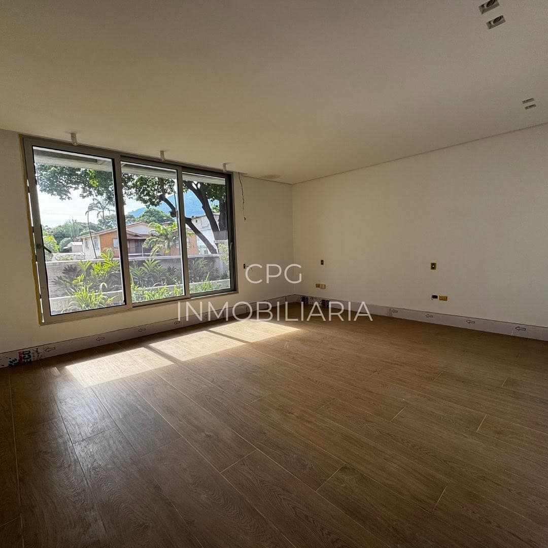 Casa en venta en Altamira, 3 hab, 467 m2 8