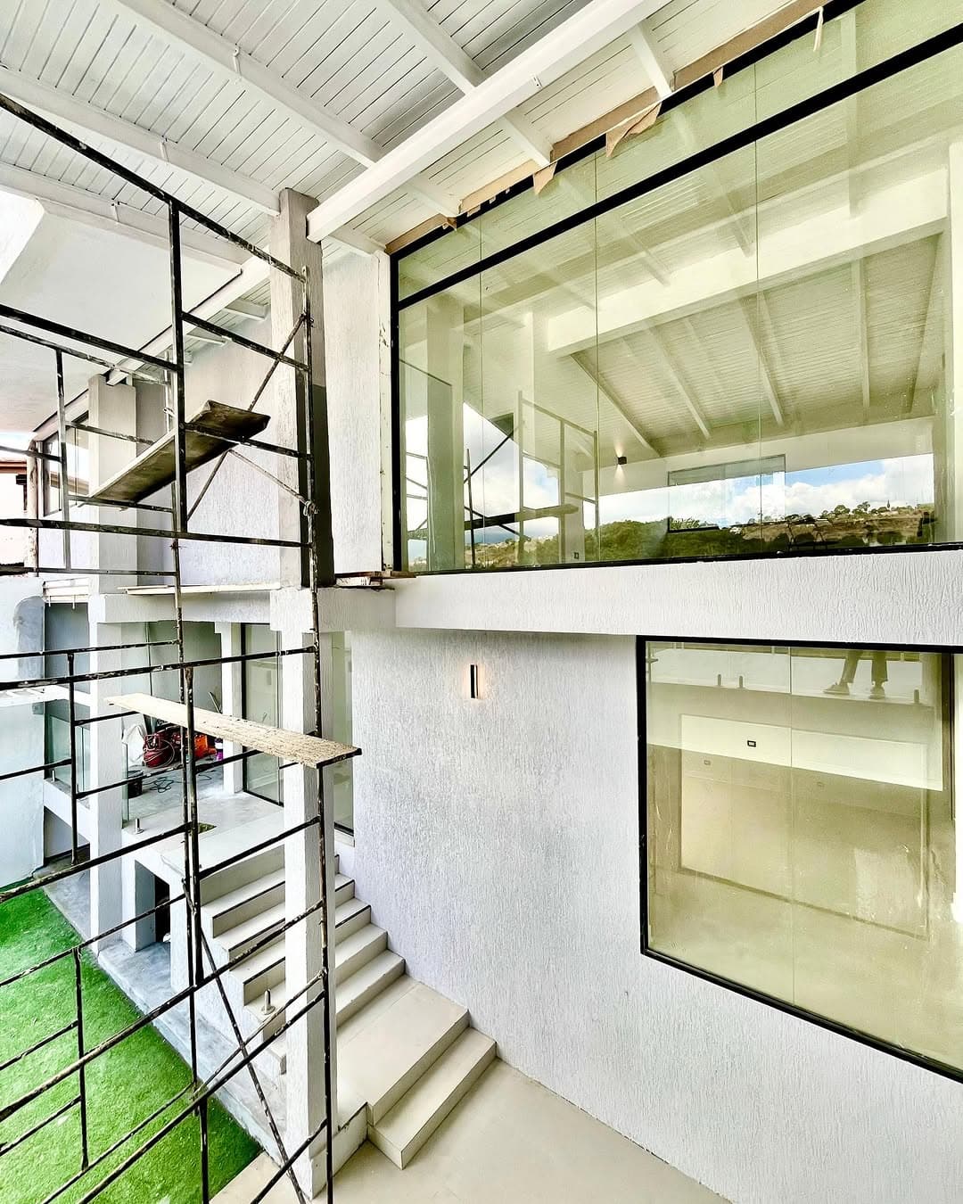 Casa en desniveles con vista al Ávila, 5 hab - Caracas - imagen 5