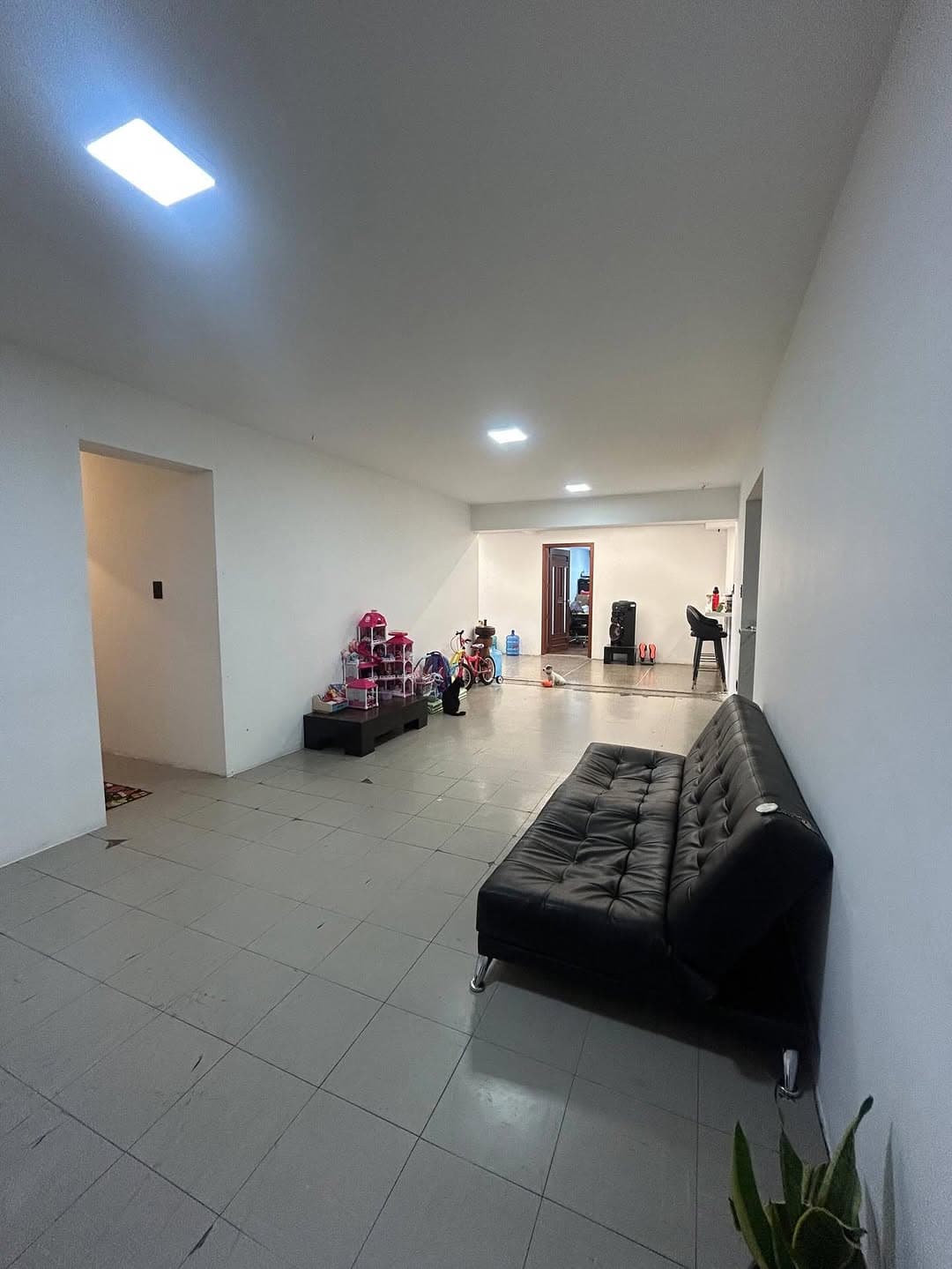 Apartamento Remodelado 6 Hab - Quinta Crespo 7