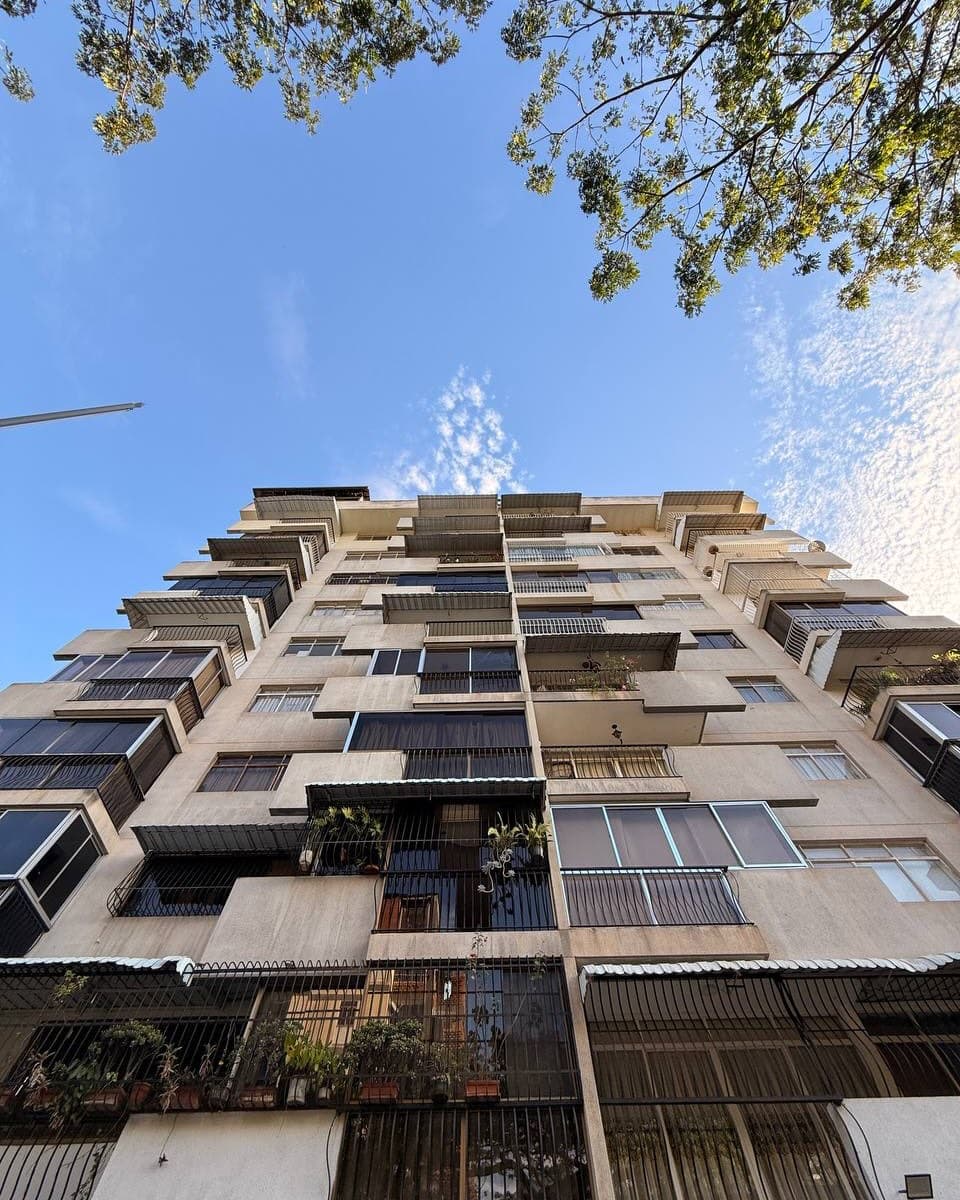 Apartamento 2H/1B en Alquiler - Chuao, Caracas 9