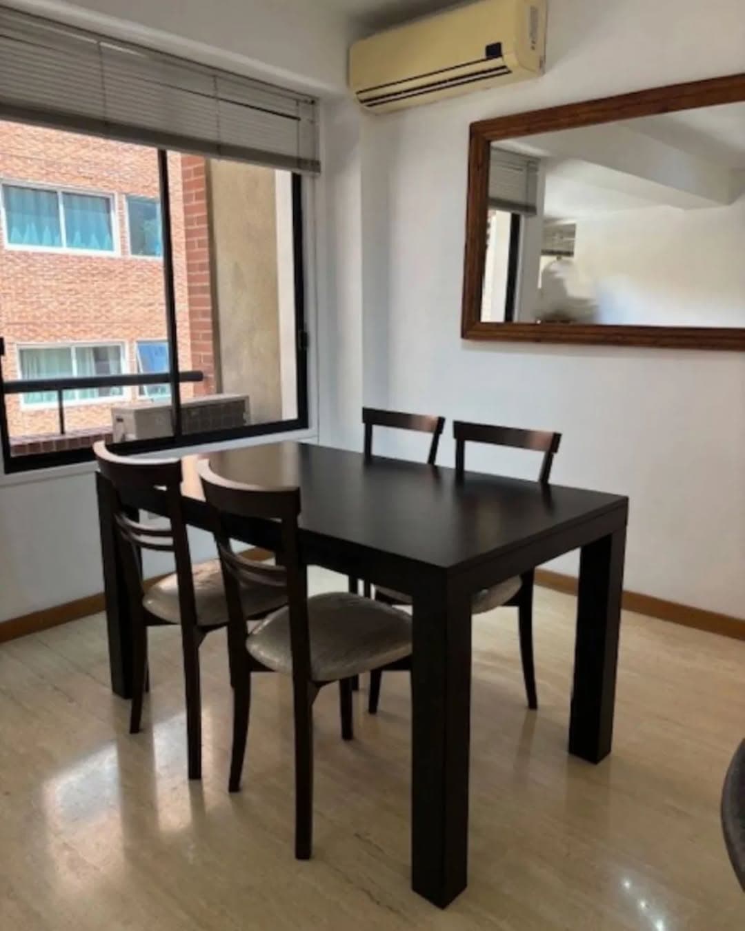 Apartamento 1 hab. amoblado Campo Alegre, Caracas - imagen 4