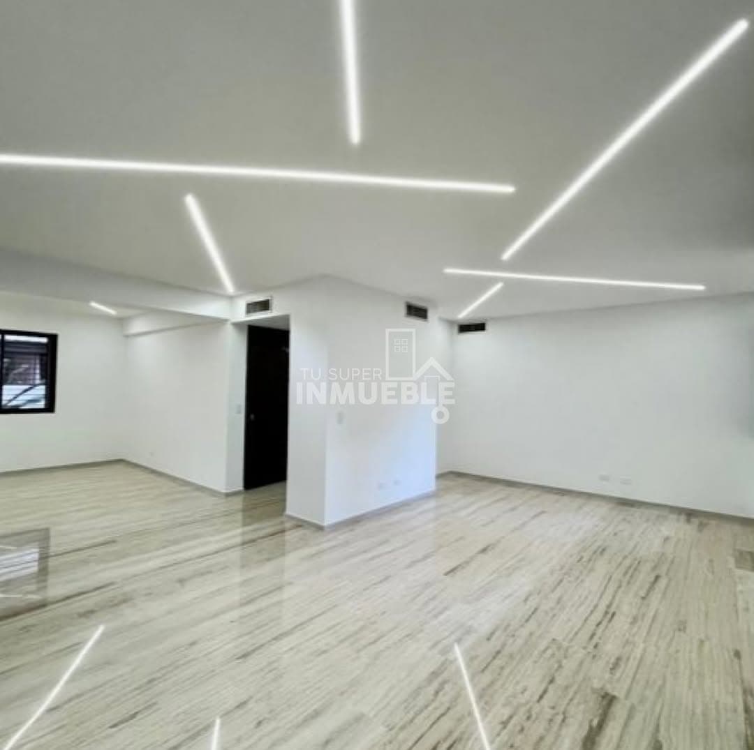 Apartamento de lujo remodelado en Campo Alegre - imagen 4