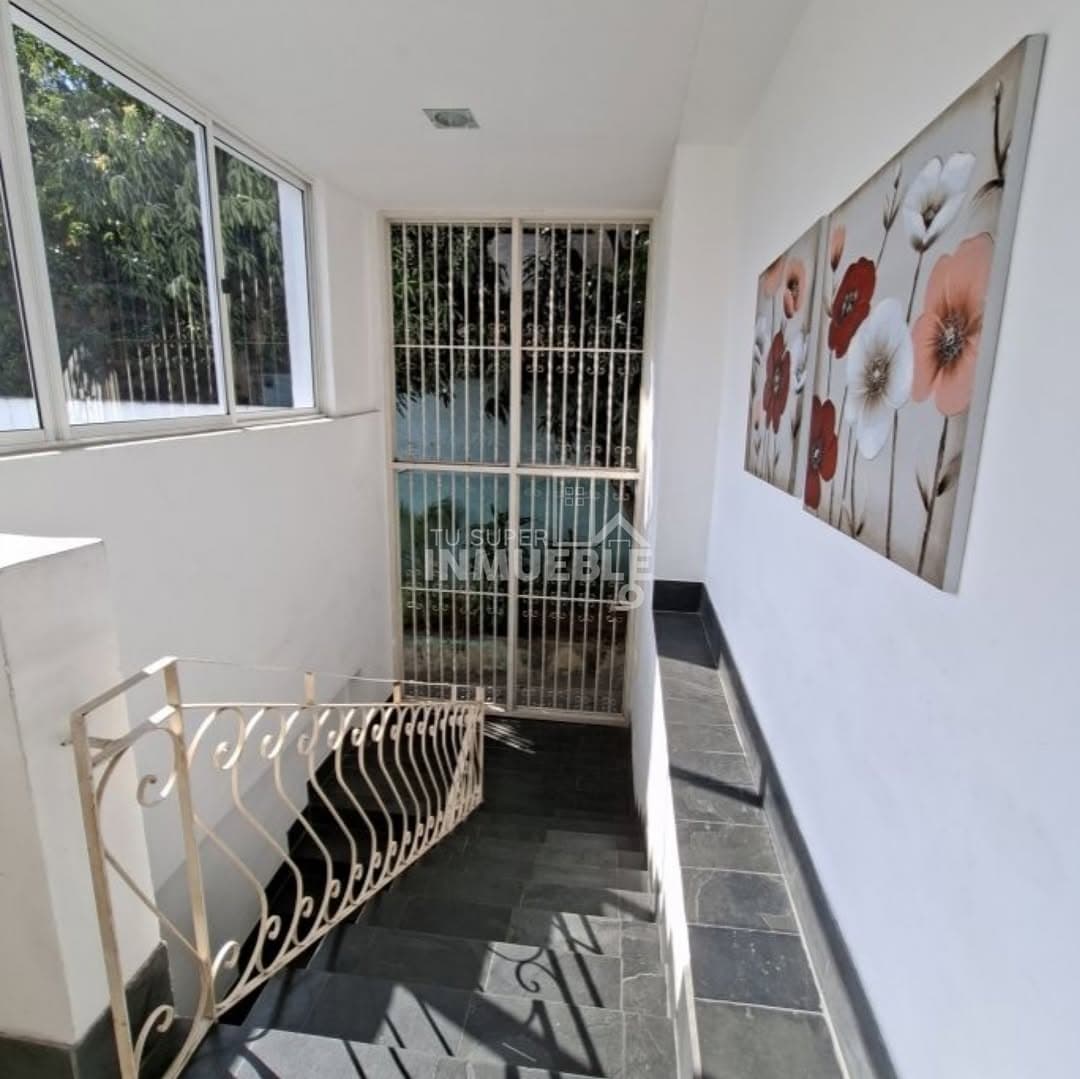 Casa comercial en alquiler - La Florida, Caracas 9