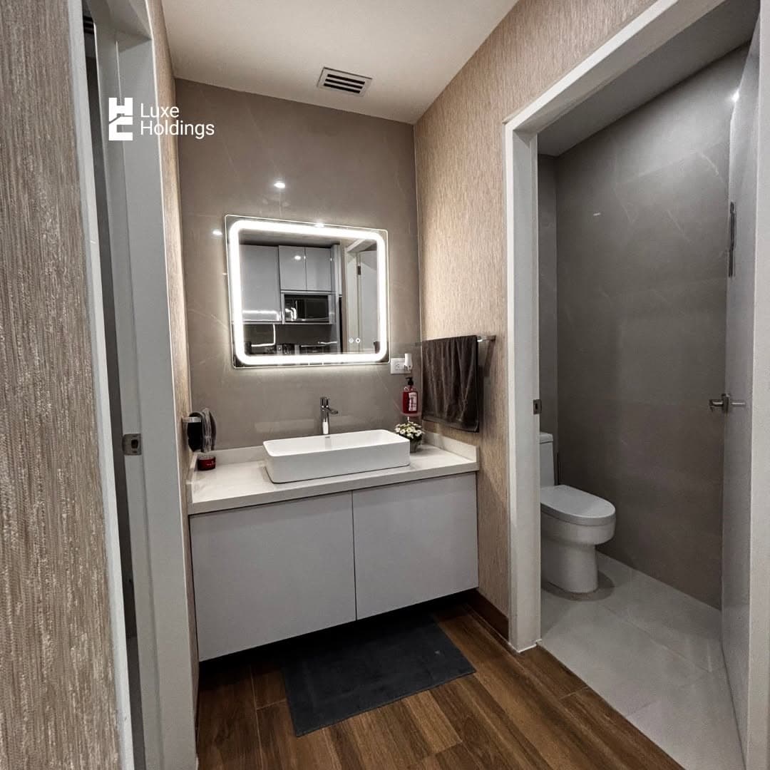 Oficina 210,35 m² Las Mercedes, Caracas 13