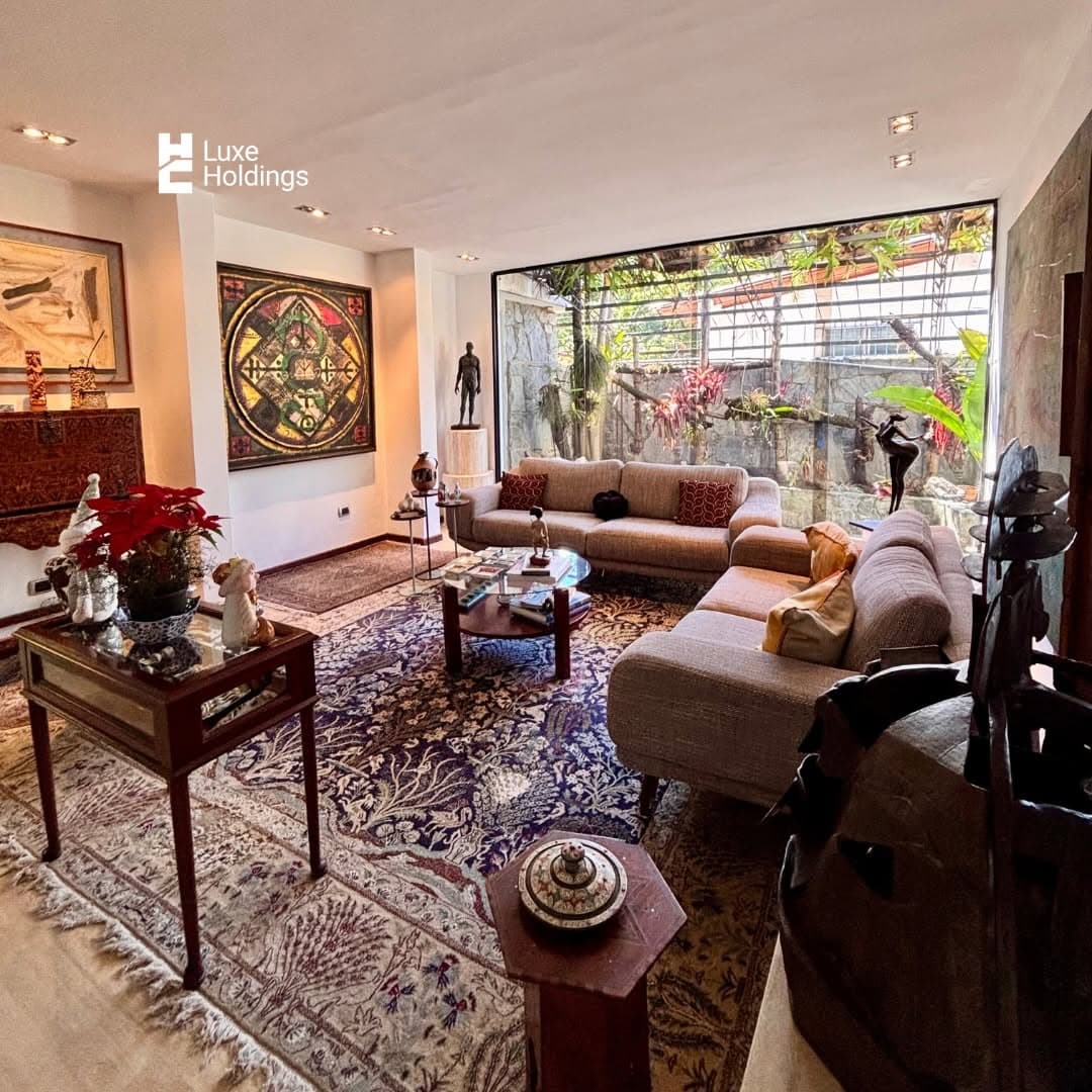 Casa en venta con arquitectura de autor en Caurimare - imagen 5