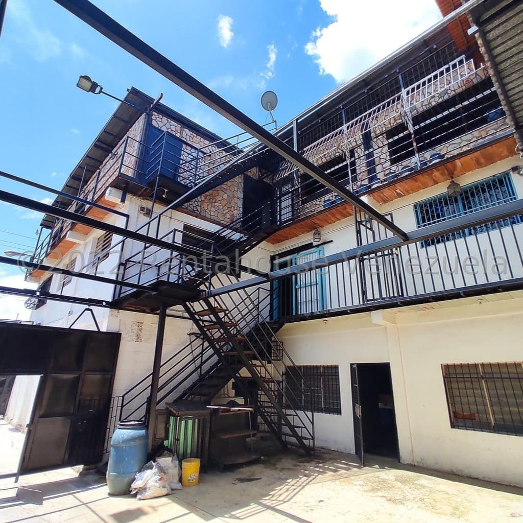 Edificio comercial-residencial en Palo Negro, Maracay - imagen 3
