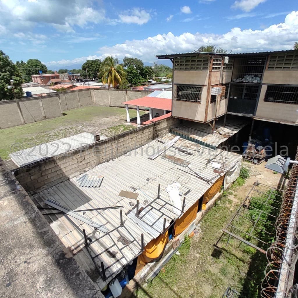 Edificio comercial-residencial en Palo Negro, Maracay - imagen 4