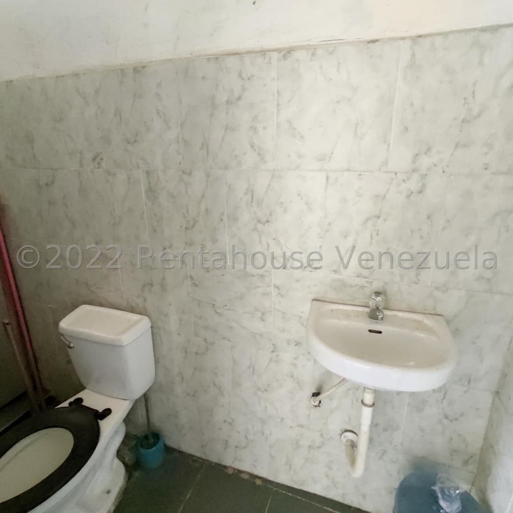 Edificio comercial-residencial en Palo Negro, Maracay 10