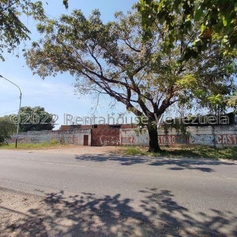 Terreno comercial 1262 m² Maracay, Aragua - imagen 2