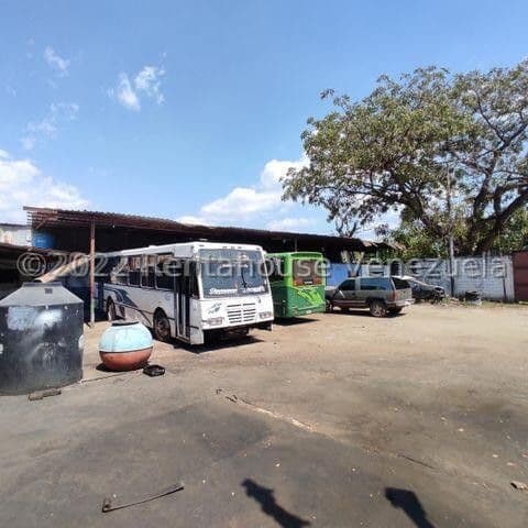 Terreno comercial 1262 m² Maracay, Aragua 9
