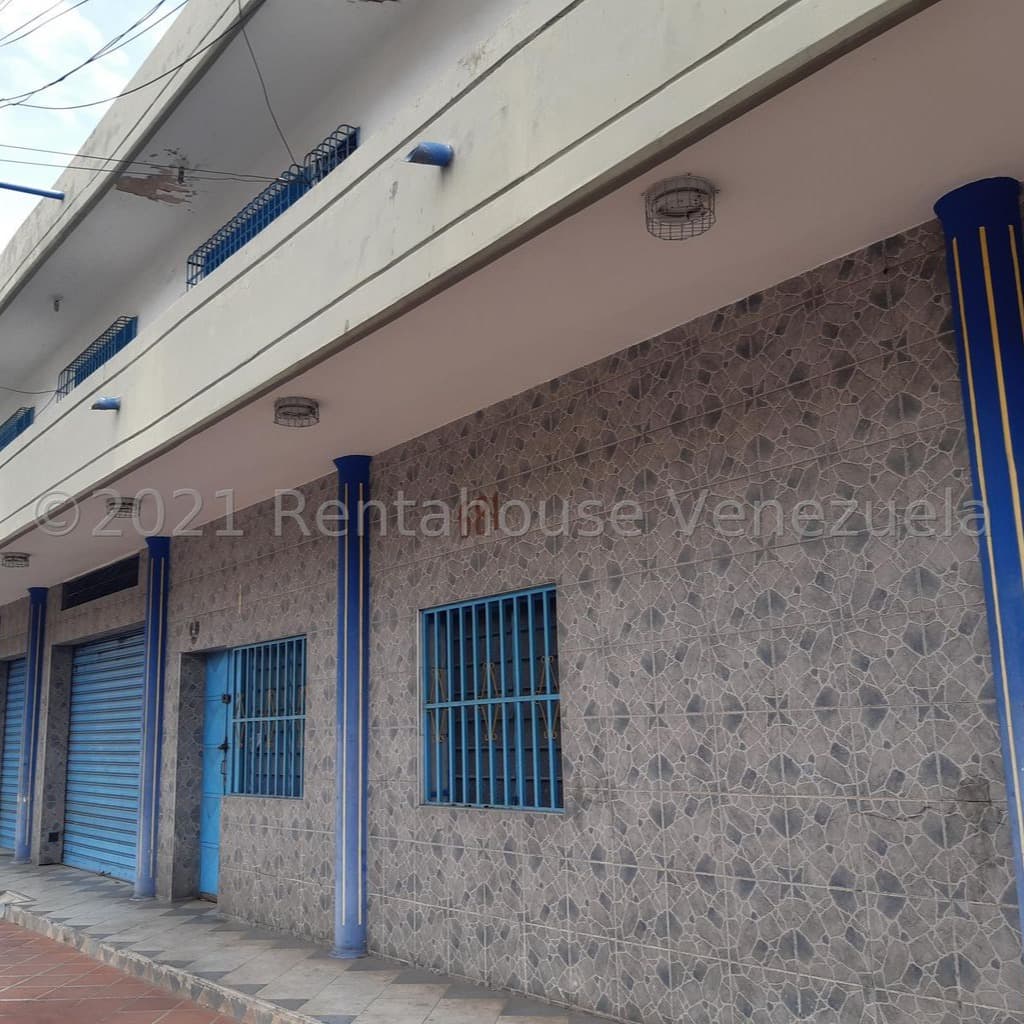 Local comercial 590m² en Maracay - Ex restaurante - imagen 3