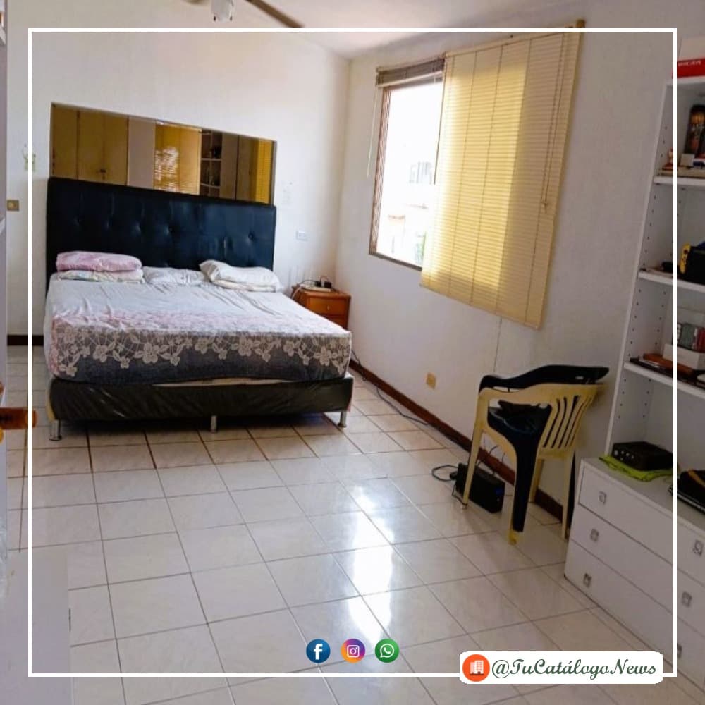 Quinta en venta Alto Prado, Caracas - 5 hab, 300 m² 7