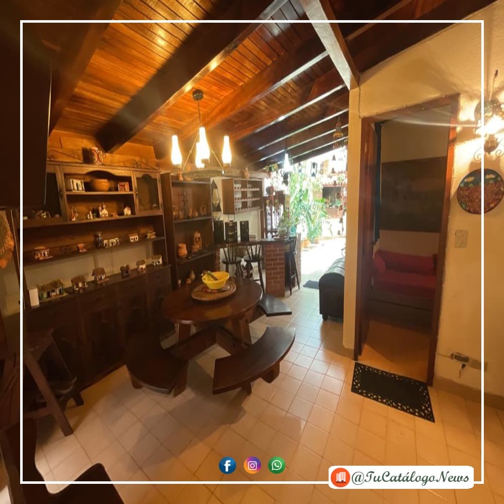 Quinta en venta, Alto Prado, Caracas - 4 hab, 375 m² 8