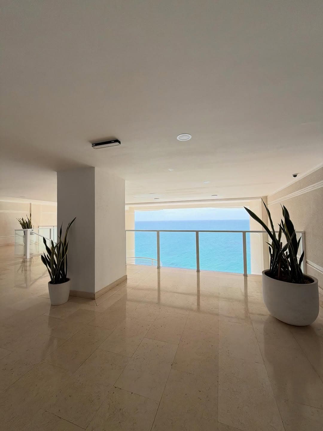 Apartamento en El Morro, Diego Bautista Urbaneja 10