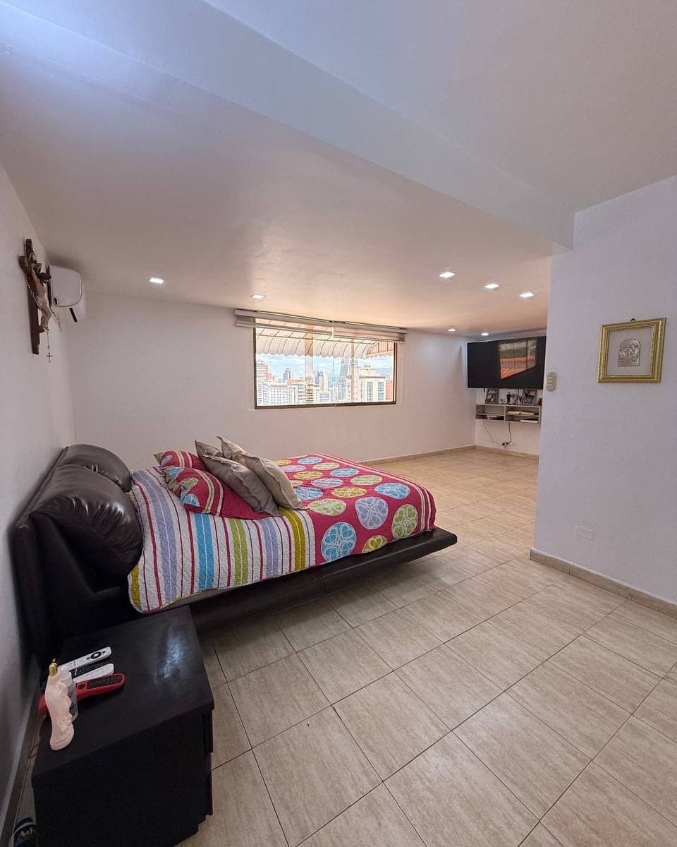 Townhouse en Los Caobos, Libertador 8