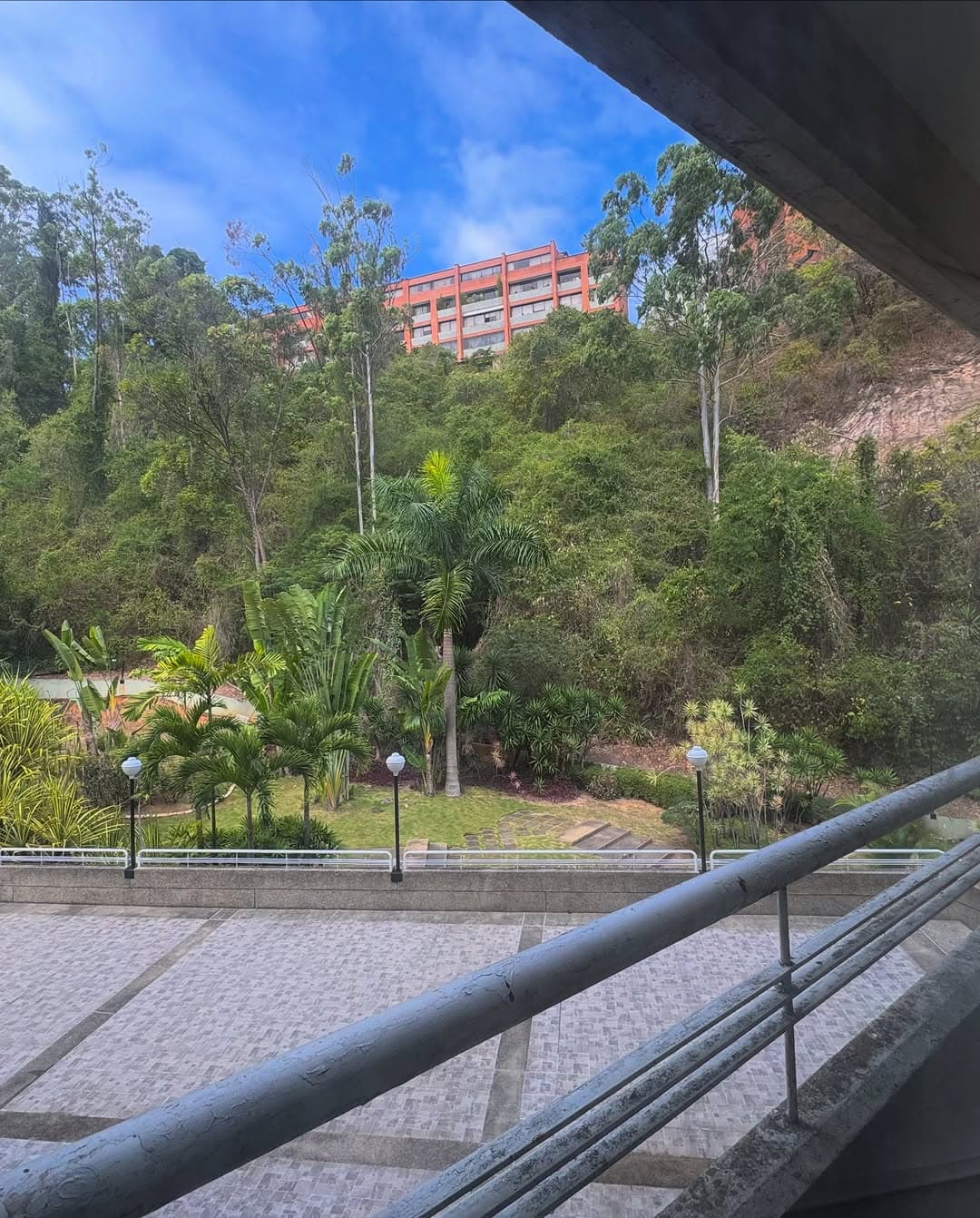 Apartamento en Valle Arriba, Libertador 10