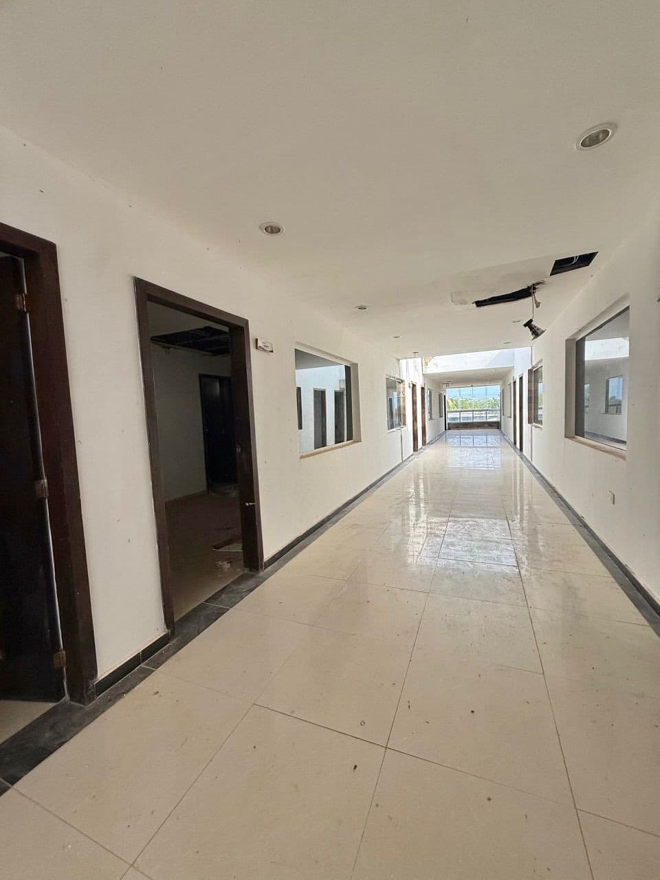 Local Comercial en Playa El Agua, Mariño - imagen 3