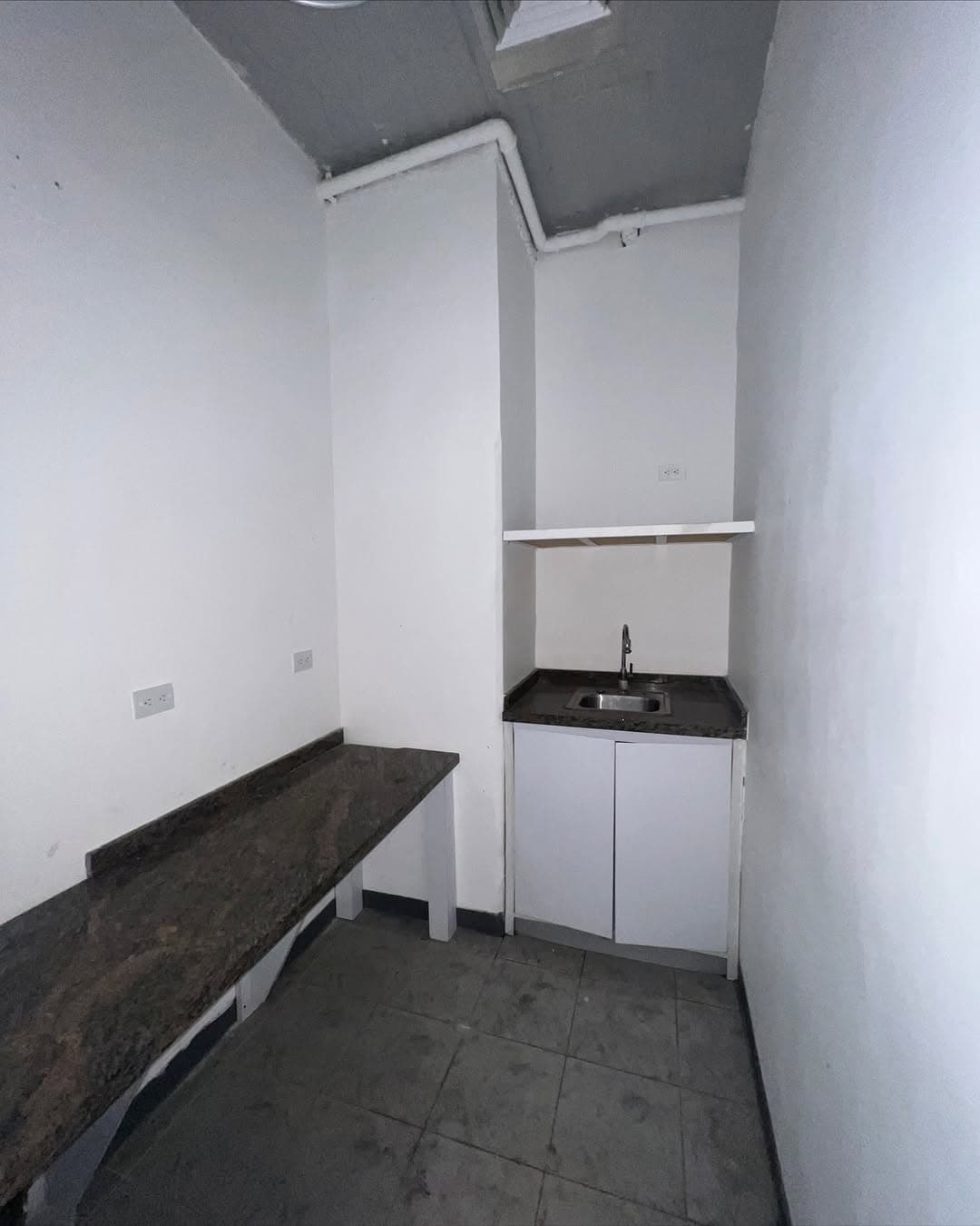 Oficina en Santa María, Ribero 7