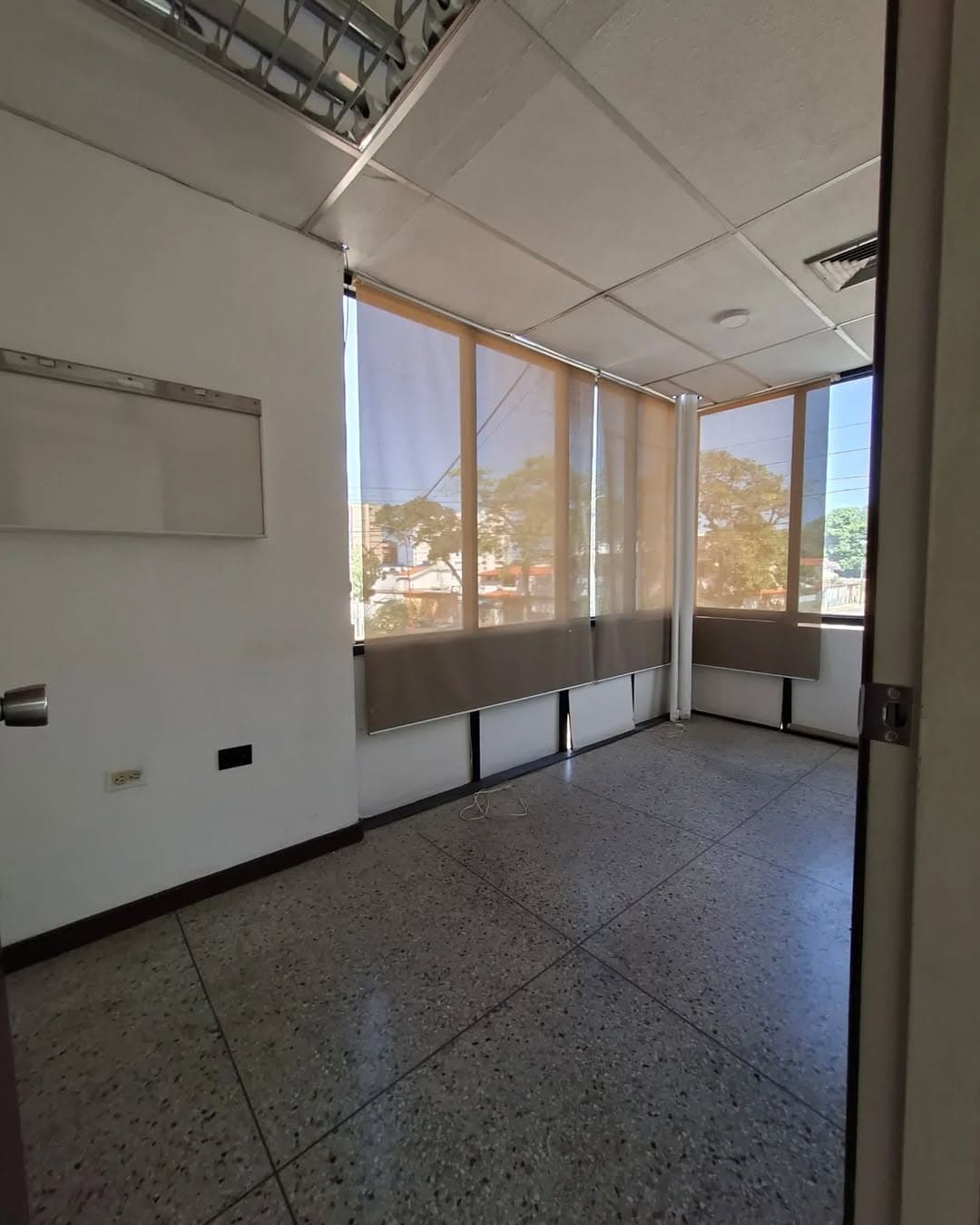 Oficina en Caraballeda, Vargas - imagen 3