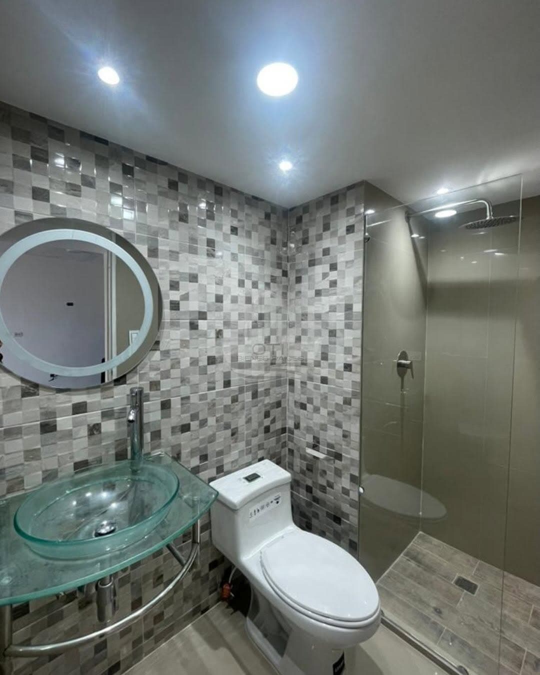 Apartamento en Valencia, Libertador 7