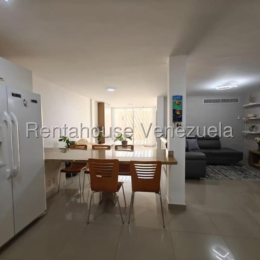 Townhouse en Pampatar, Maneiro - imagen 1