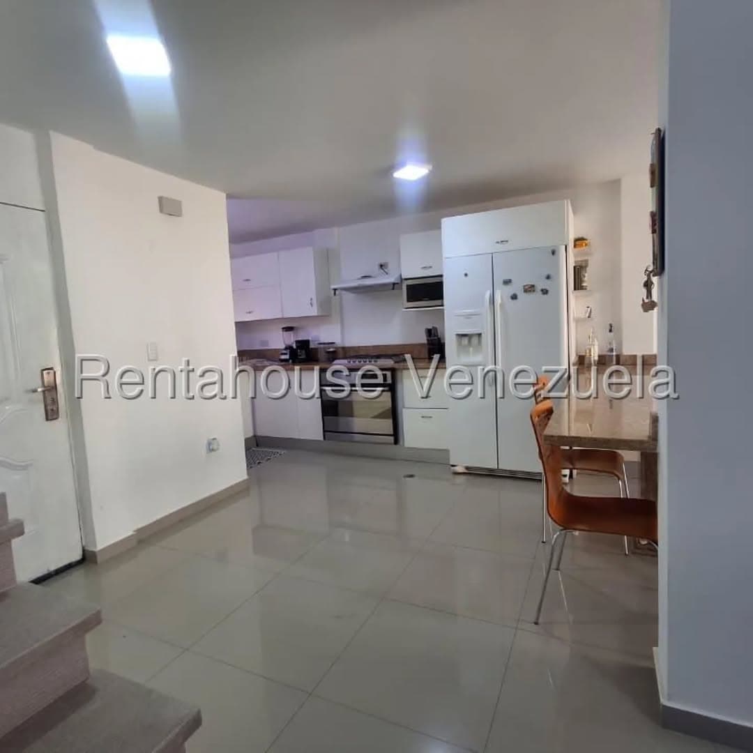 Townhouse en Pampatar, Maneiro 13