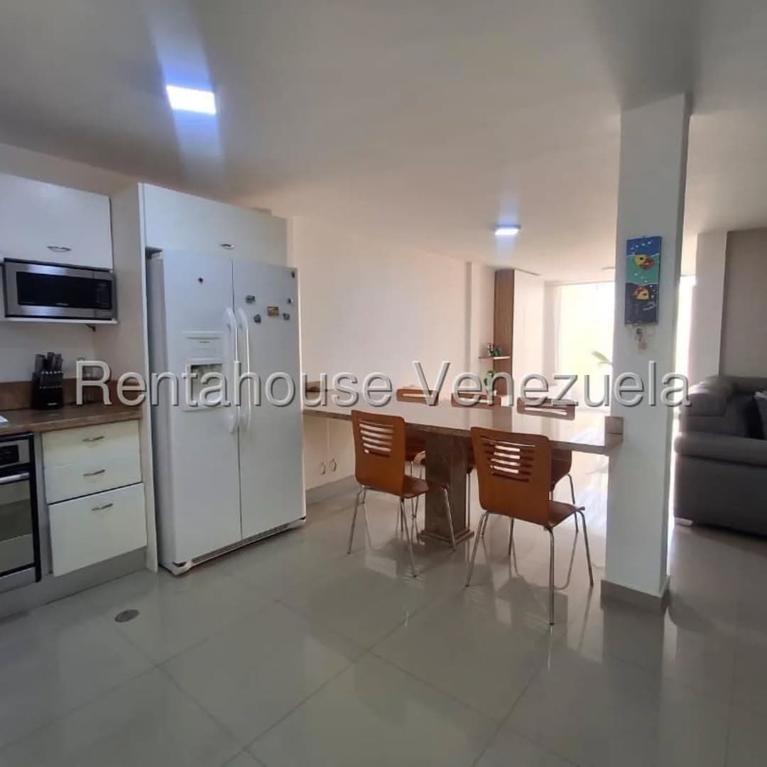 Townhouse en Pampatar, Maneiro 14