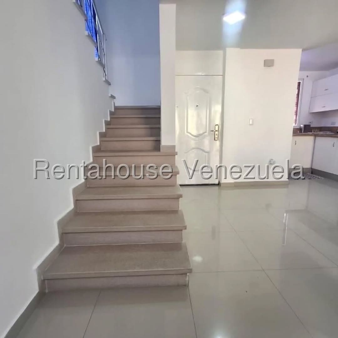 Townhouse en Pampatar, Maneiro 15