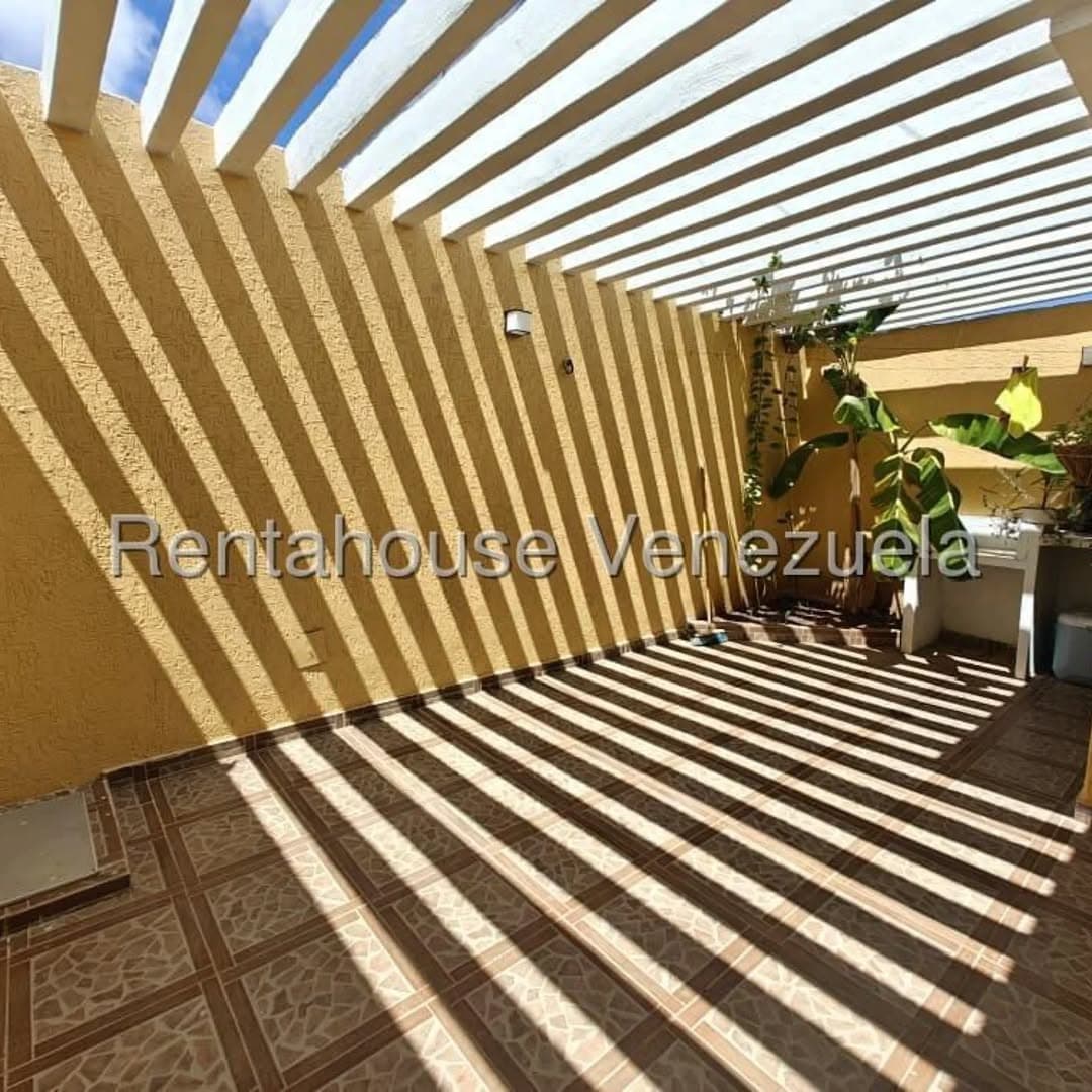 Townhouse en Pampatar, Maneiro 17