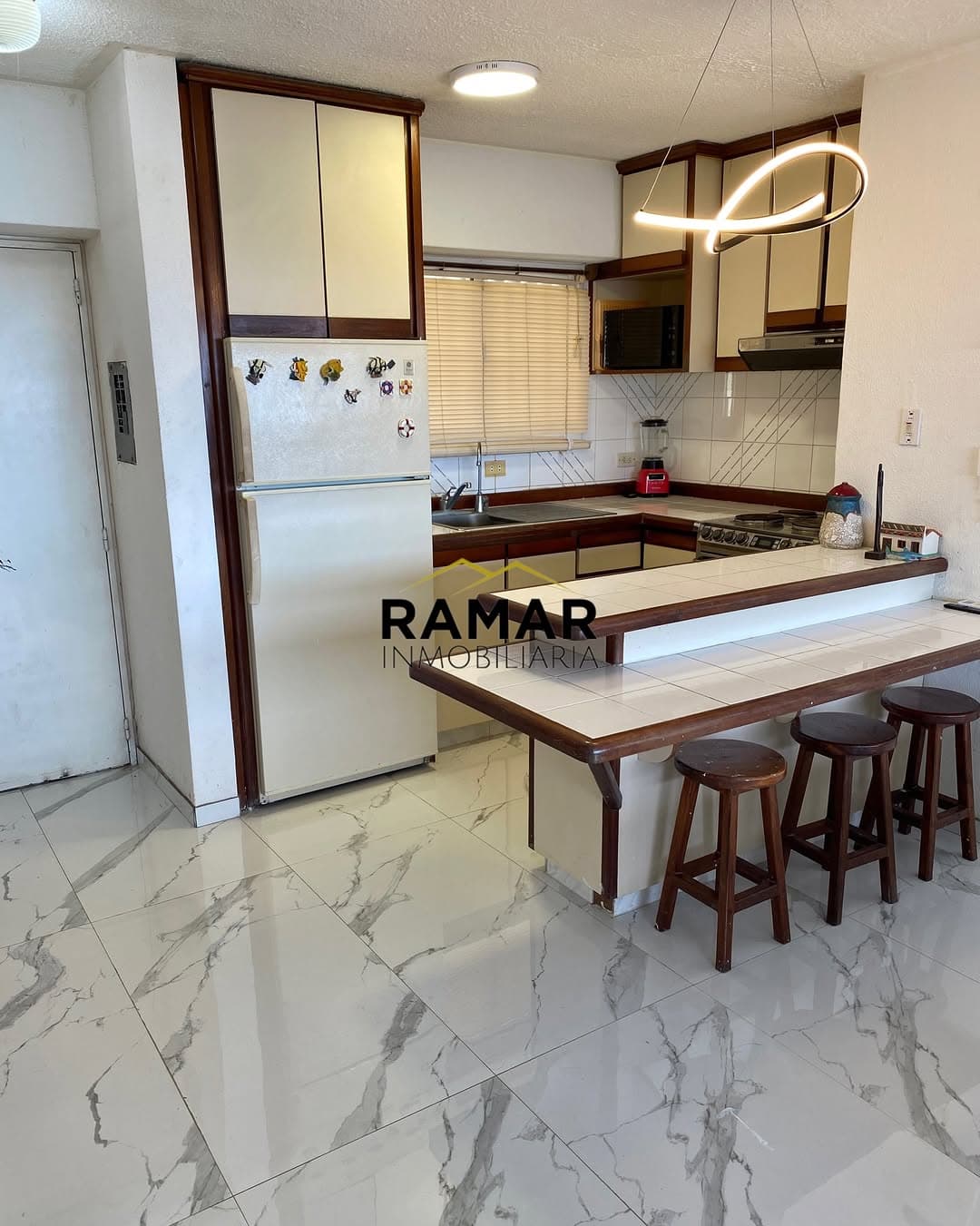 Apartamento en Caraballeda, Vargas - imagen 4