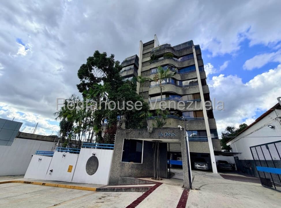 Apartamento en Los Dos Caminos, Sucre - imagen 1