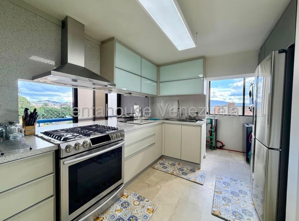 Apartamento en Los Dos Caminos, Sucre - imagen 2