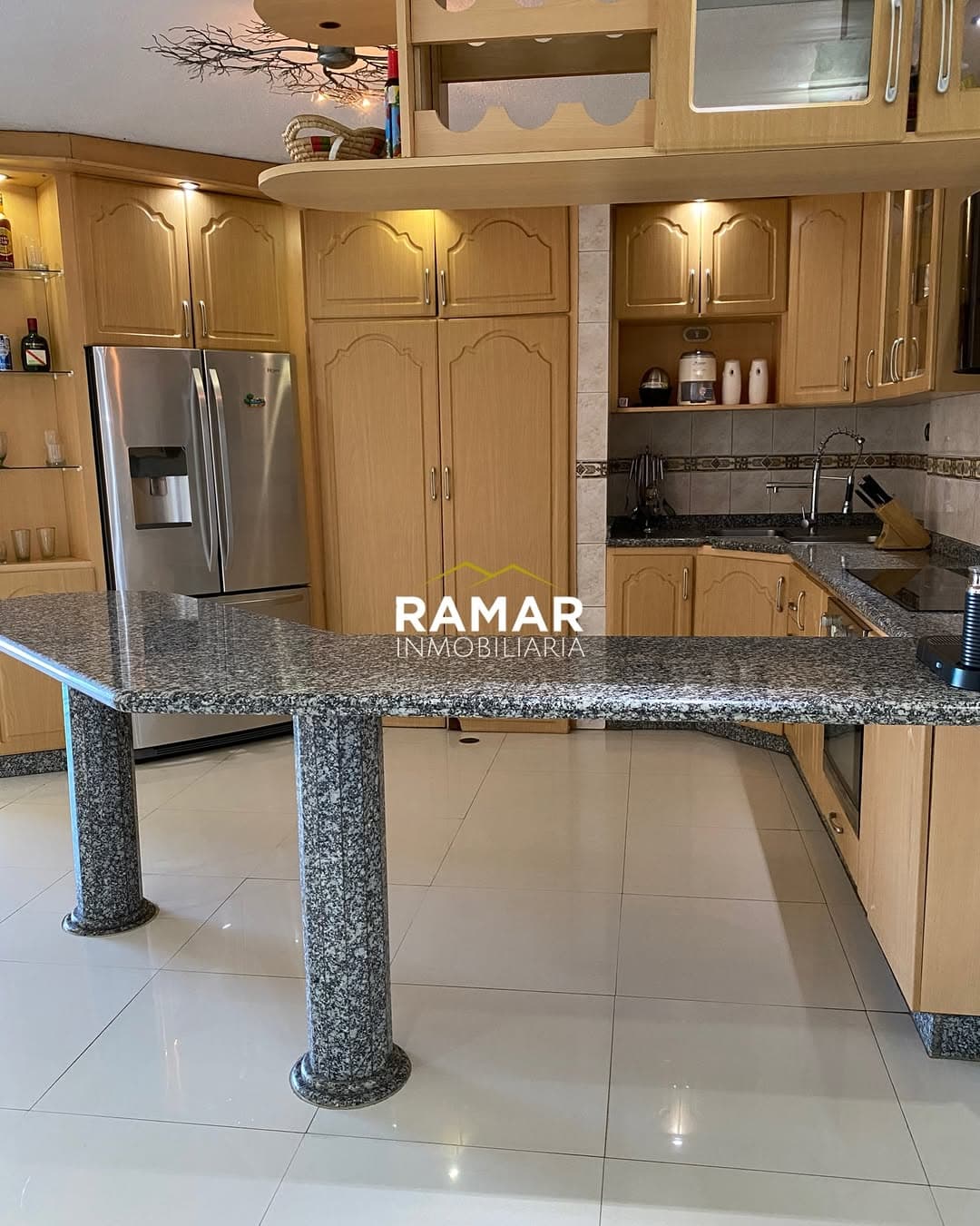 Apartamento en Caraballeda, Vargas - imagen 4