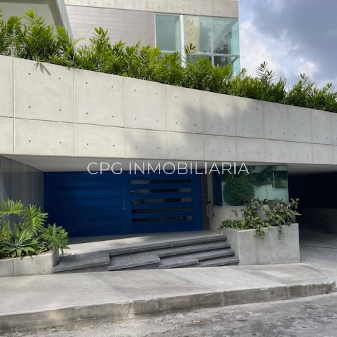 Apartamento en Altamira, Santa María de Ipire 9