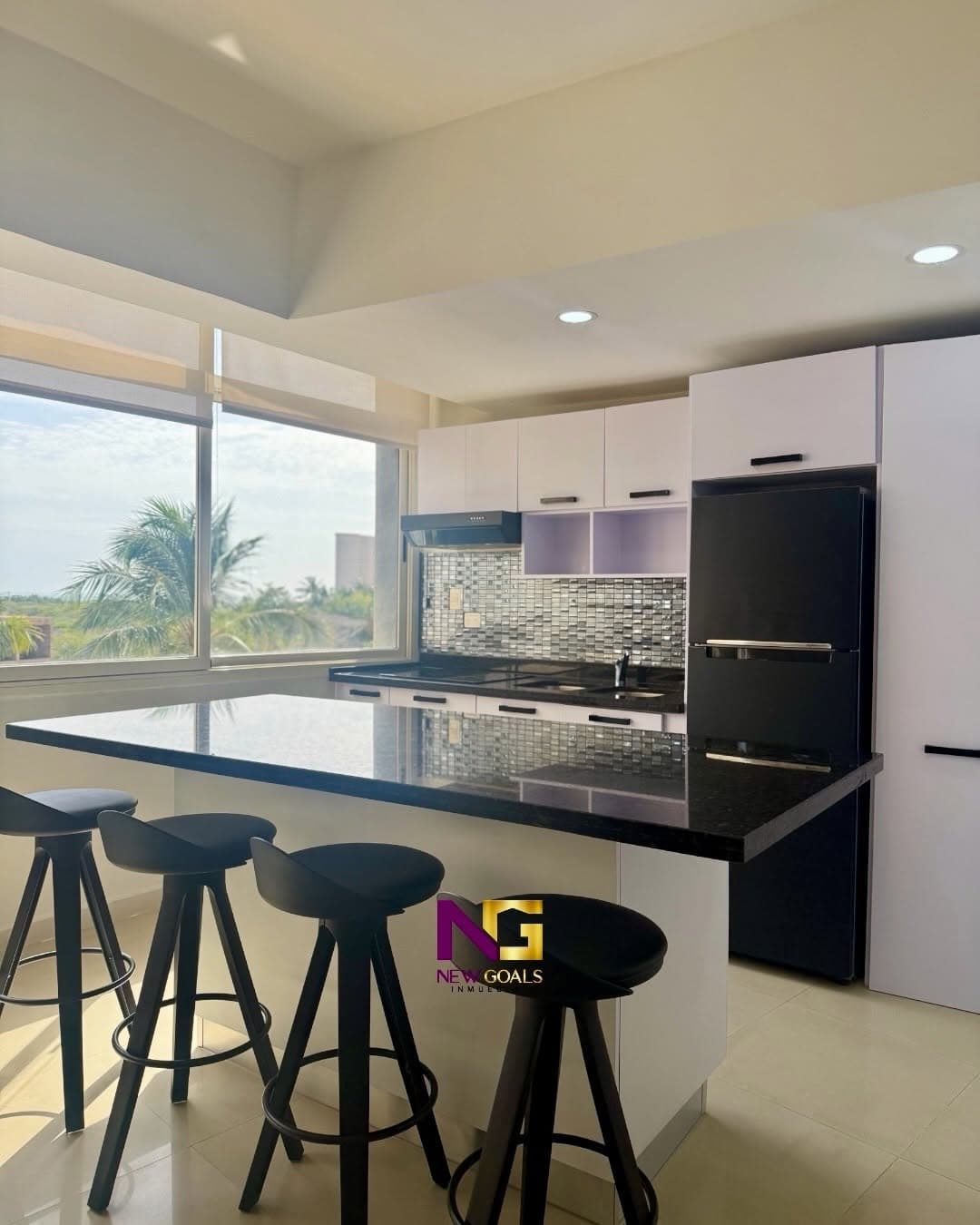 Apartamento en El Morro, Diego Bautista Urbaneja - imagen 2