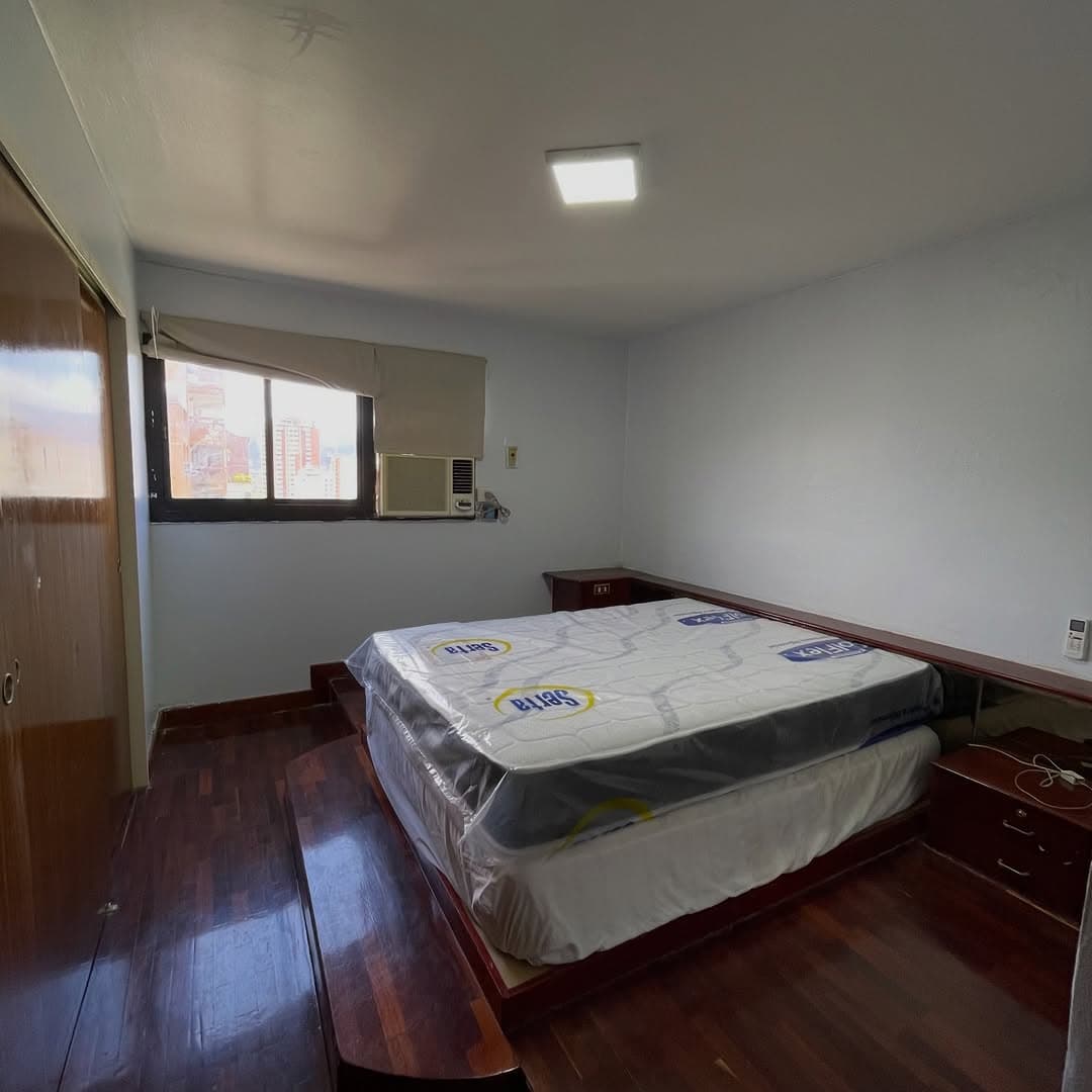 Apartamento en Valencia, Libertador 7