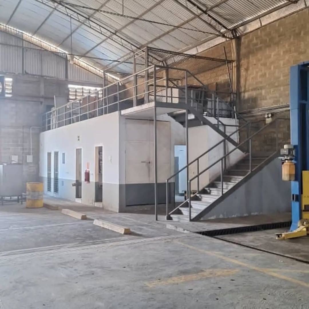 Galpón en Barcelona, Simón Bolívar 11